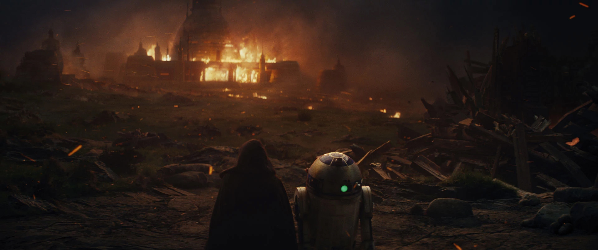The Last Jedi Temple Destroyed